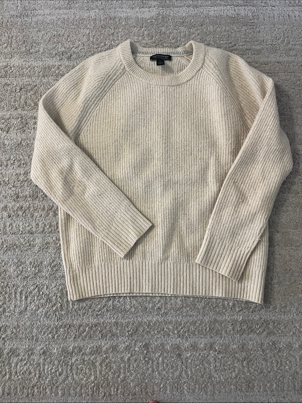 Banana Republic Italian Wool Cream Crewneck Sweater Large - Picture 2 of 7